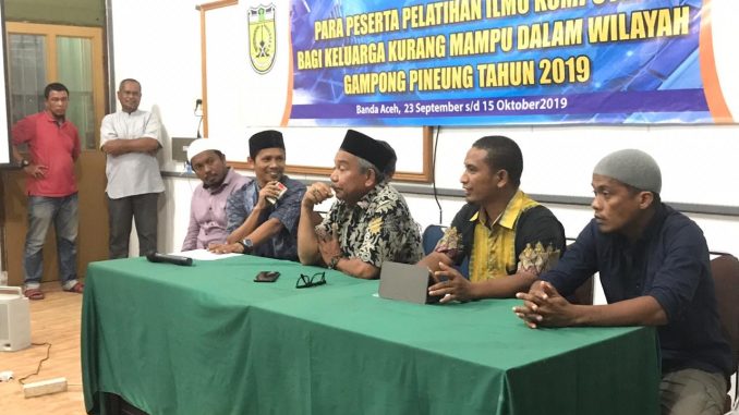 Pemerintah Gampong Gelar Pelatihan Komputer Bagi Keluarga Kurang Mampu